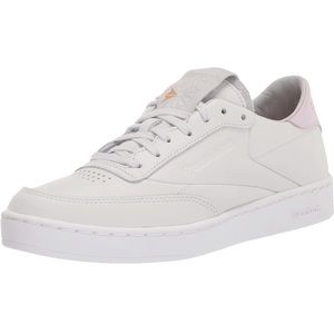 Reebok Club C sneakers// gently used!